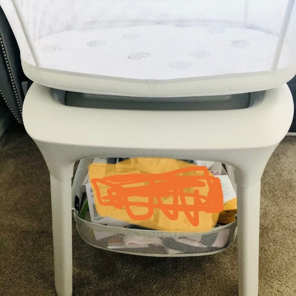 4 moms bassinet - Picture 5 of 7